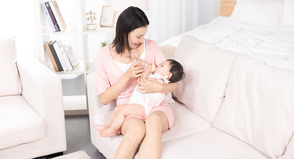 产后睡姿怎样才正确？